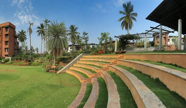 Experience The Vibrant Community At The Amphitheatre Of Prestige Raintree Park